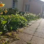 Le Clos De Tournes Bed & Breakfast
