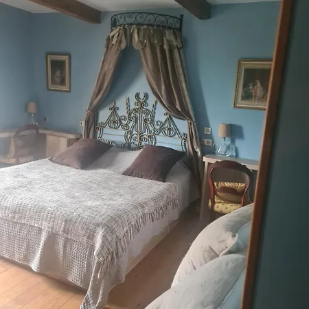Le Clos De Tournes Bed & Breakfast