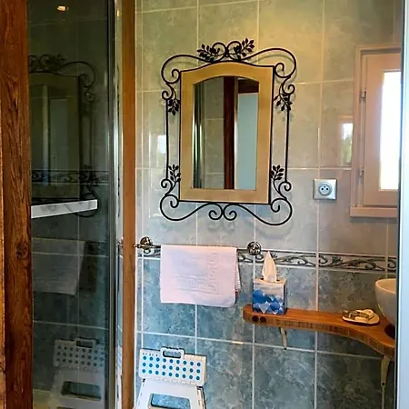 Le Clos De Tournes 3*