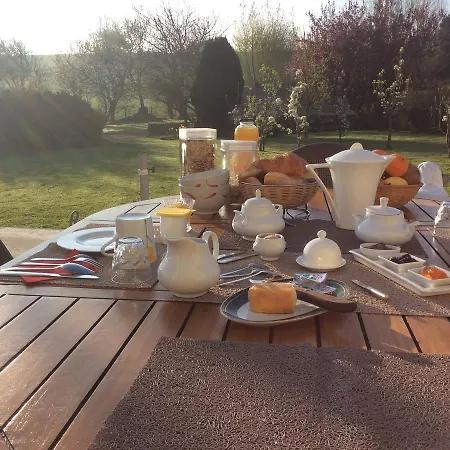 Le Clos De Tournes Bed & Breakfast *
