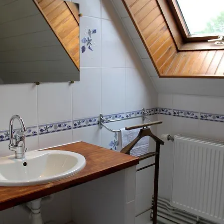 Le Clos De Tournes Bed & Breakfast