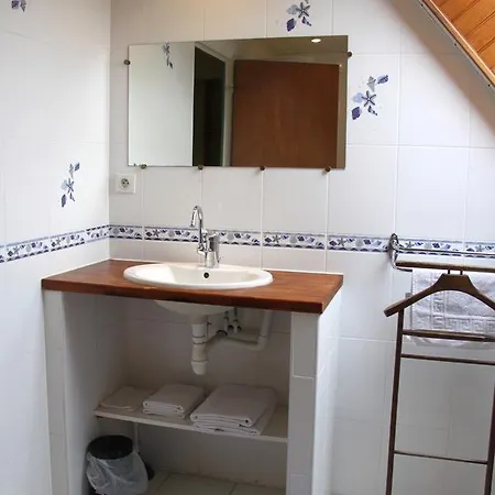 Le Clos De Tournes Bed & Breakfast *
